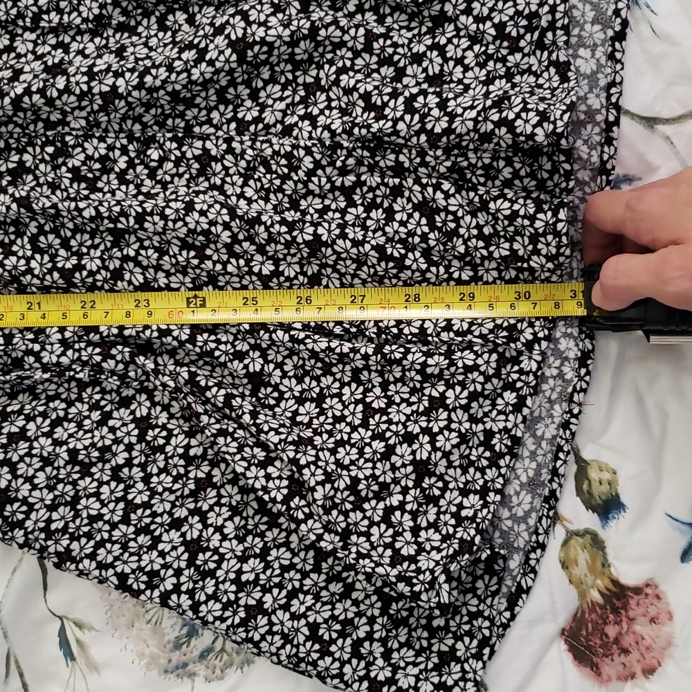 Abercrombie & Fitch short sleeve button up dress black daisy with pockets - Picture 7 of 7